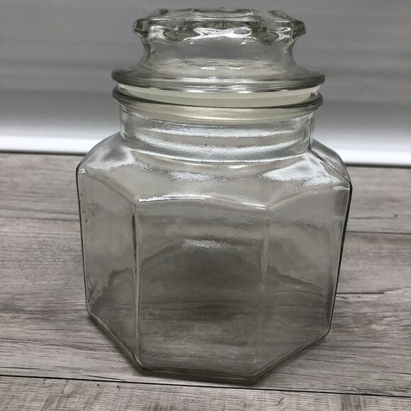 Vintage USA Clear Glass Apothecary 8 Sided Octagon Cookie Jar Storage Container - Picture 1 of 8